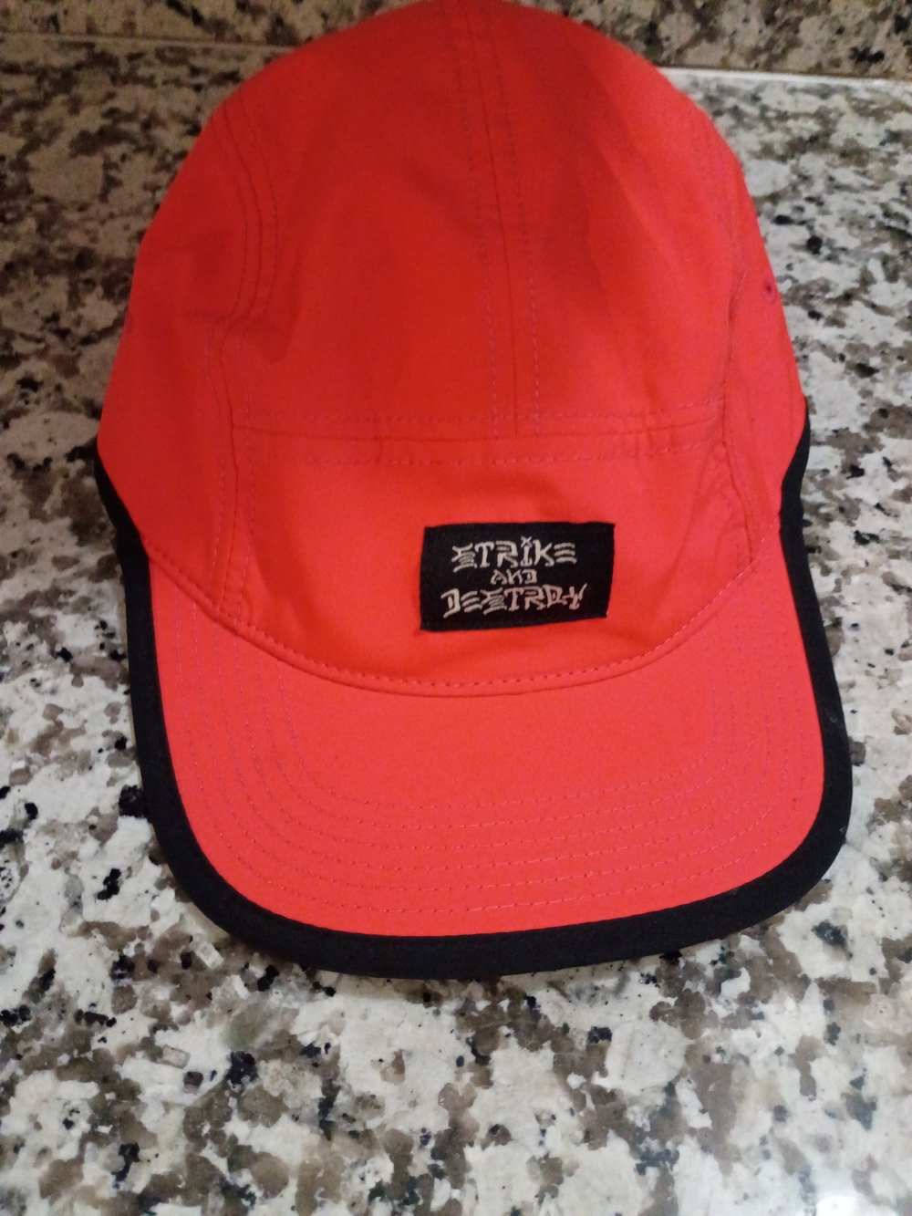 Nike SB STRIKE AND DESTROY 5 PANEL